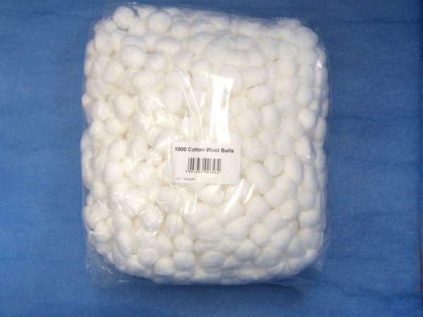 Cotton Wool Balls 4 x 1000